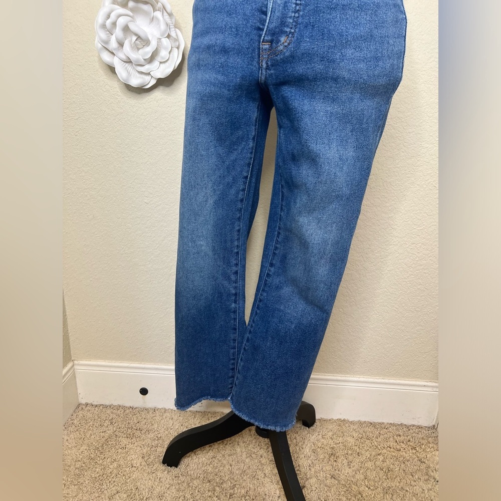 Madewell Medium Wash Cropped Cali Demi Boot Cut Jeans with Raw Hem Sz 27 - Picture 4 of 16